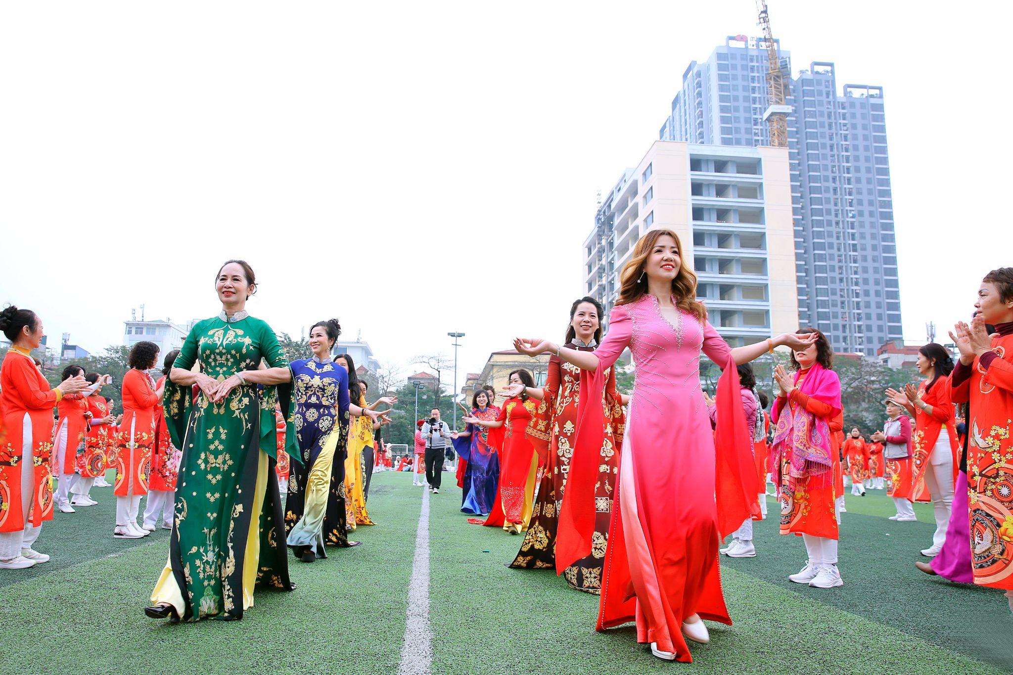 Kihasu - Tôn vinh tỏa sáng vẻ đẹp Phụ nữ Việt Nam - 3