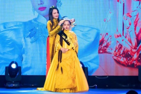 Tiết lộ cô bé Việt Nam thi Hoa hậu nhí Thế giới 2024