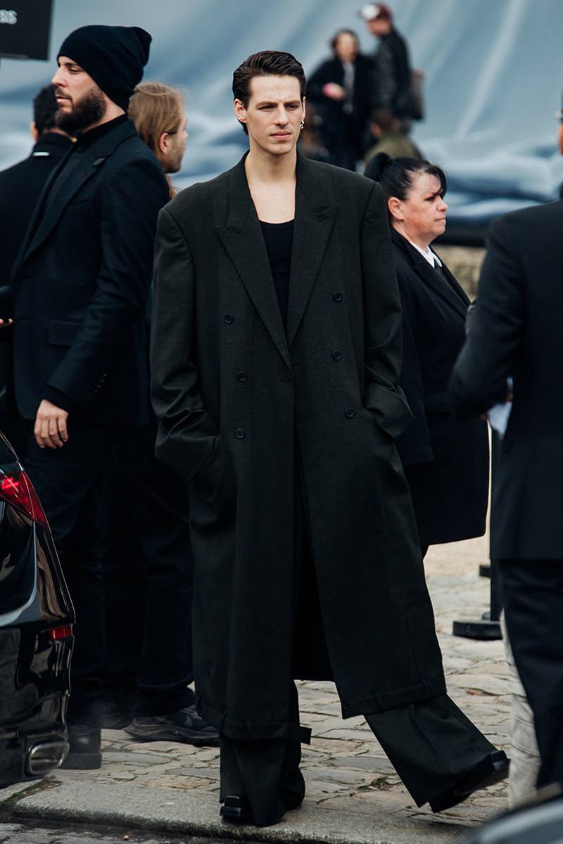 Phong cách đường phố nổi trội tại Tuần lễ thời trang Paris 2024 - 2