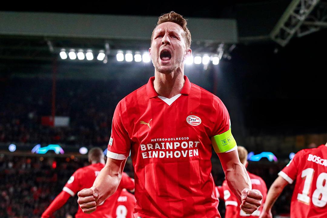 PSV Eindhoven đang bất bại tại giải VĐQG Hà Lan. (Ảnh: BSR Agency/Getty)