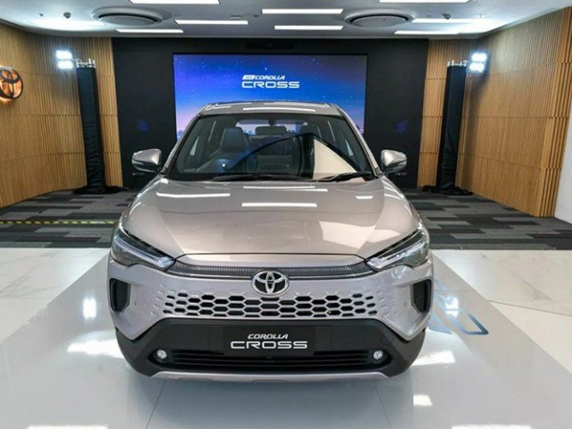 Tin tức ô tô - Toyota Corolla Cross 2024 đã cập cảng Việt Nam, từ 860 triệu đồng?