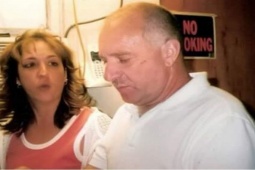 Pháp luật - Bí mật trong tủ quần áo của người đàn bà tố chồng theo nhân tình: Cuộc điều tra bế tắc