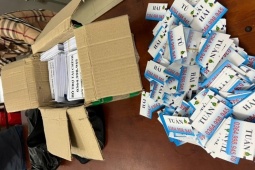 Pháp luật - Từ tờ rơi 'hỗ trợ tài chính', bắt nhóm cho vay lãi nặng đến 240%/năm