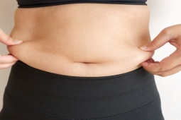 Làm đẹp - Uống gì giúp giảm vòng eo "bánh mì"?