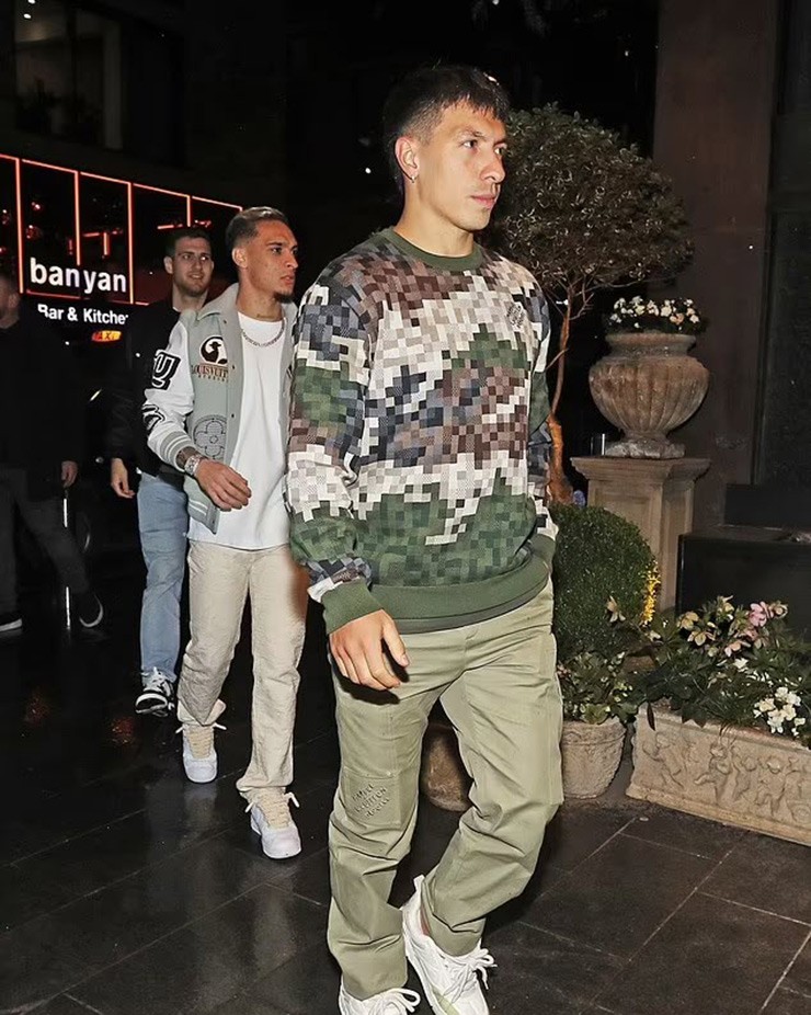 Dalot, Antony và Lisandro Martinez
