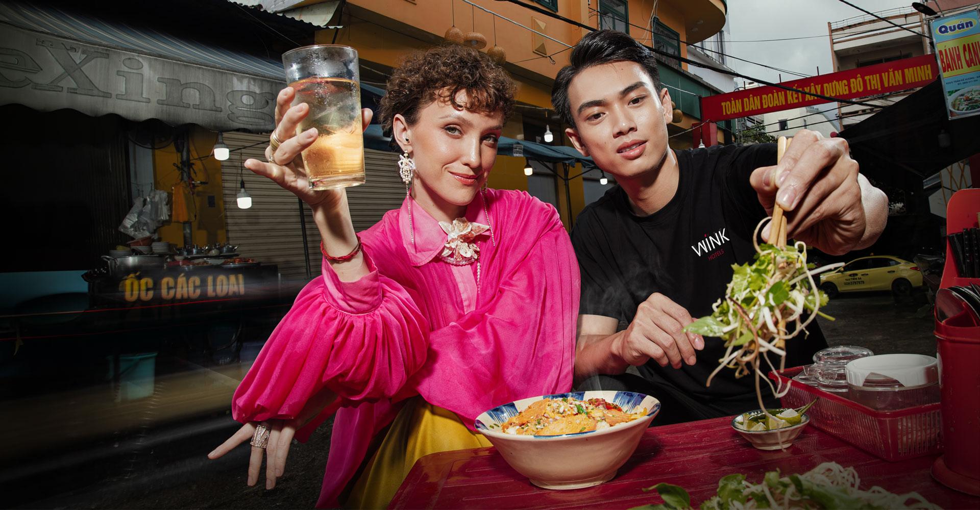 Đội ngũ Wink Guide thân thiện luôn sẵn sàng với những mách nước đỉnh nhất thành phố.