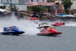 Thể thao - Đua "Vua mặt nước" F1H2O ở Bình Định: Luật chơi hấp dẫn, chưa cán đích đừng vội mừng