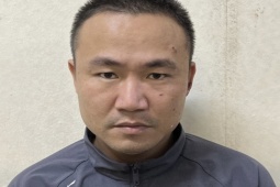 Tin tức trong ngày - Tạm giữ tài xế xe bán tải dương tính với ma túy, náo loạn đường phố Hà Nội