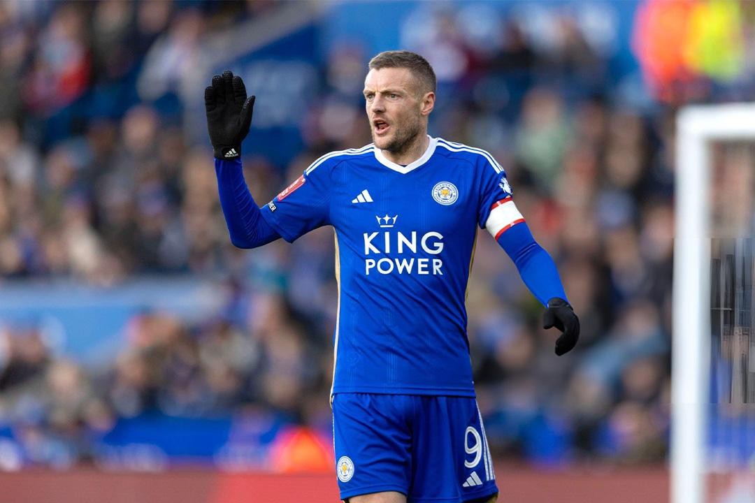 Jamie Vardy có duyên ghi bàn trước Chelsea. (Ảnh: Malcolm Couzens/Getty)