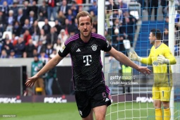 Kane xô đổ kỷ lục Bundesliga, dính chấn thương có nguy cơ lỡ đại chiến Arsenal