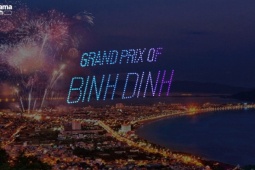 Du lịch - 500 drone vẽ ánh sáng trên bầu trời đêm ở Quy Nhơn vào 31-3