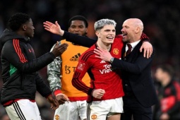 Bóng đá - MU hạ Liverpool: Ten Hag ca ngợi Rashford, Klopp chúc mừng đối thủ