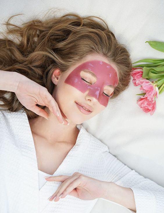 Bí quyết làm serum hoa hồng chống lão hóa cho da - 2