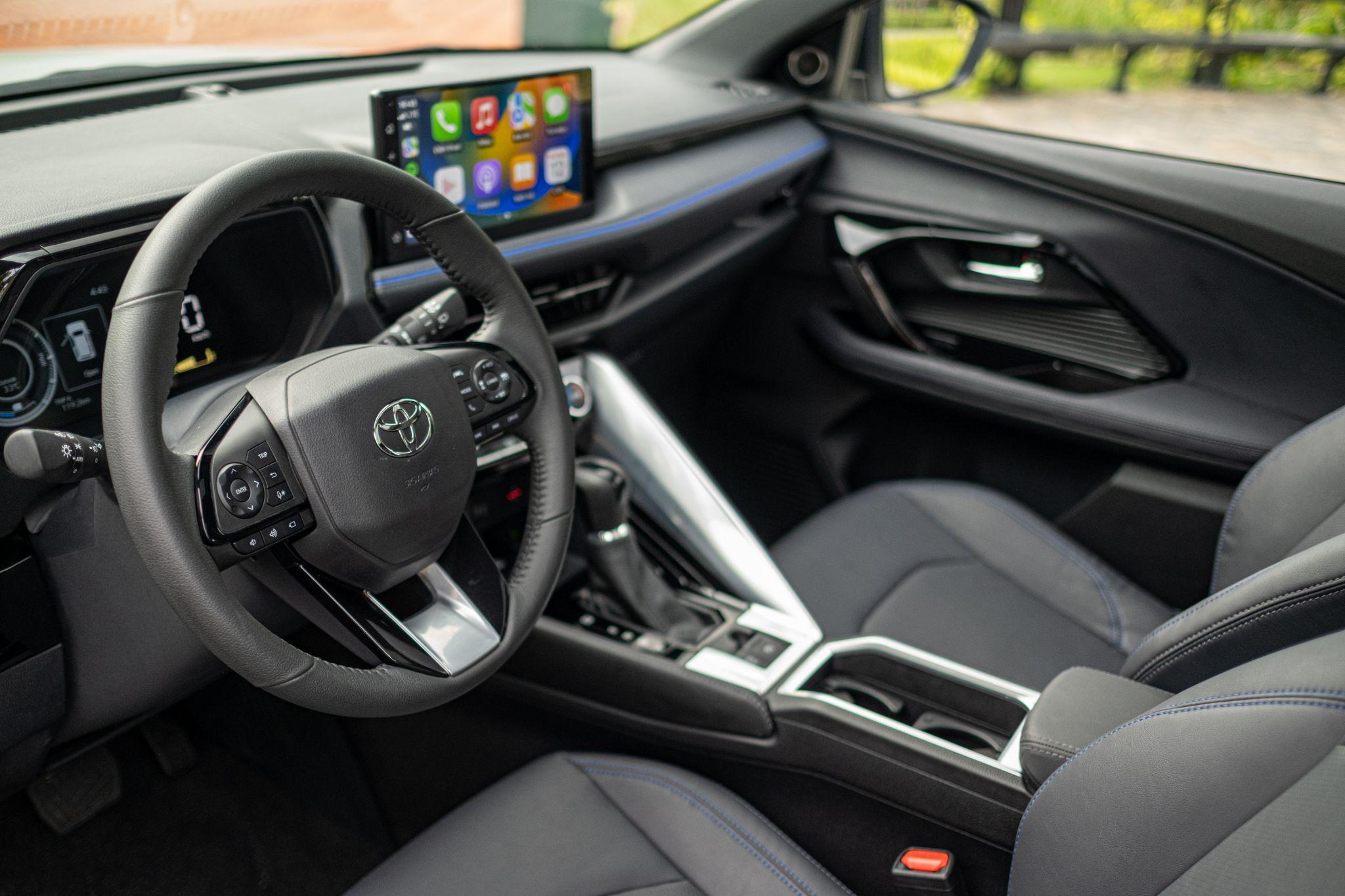 Trang bị tiện nghi đầy đủ và đa dạng trên Toyota Yaris Cross.