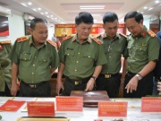 Tiếp nhận hiện vật của 6 liệt sĩ hy sinh trong vụ khủng bố ở Đắk Lắk