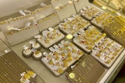 Kinh doanh - Giá vàng hôm nay 19/3: Lại bật tăng mạnh sau phiên dò đáy 2 tuần