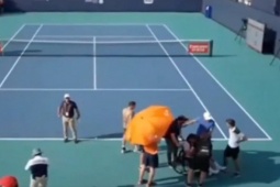 Thể thao - Thót tim với tay vợt 21 tuổi đang thi đấu thì ngất xỉu ở Miami Open 2024