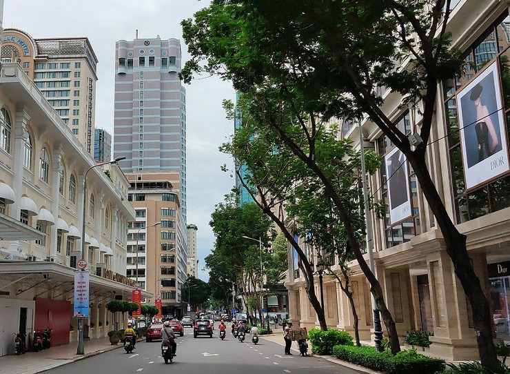 Tại TP HCM, ngân hàng rao thanh lý nhiều BĐS tại các vị trí "vàng" với giá 510 triệu/m2