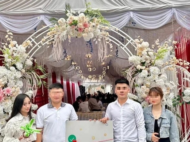 Bạn trẻ - Cuộc sống - Choáng ngợp với số tiền “khủng” 666 triệu hội bạn thân mừng cưới