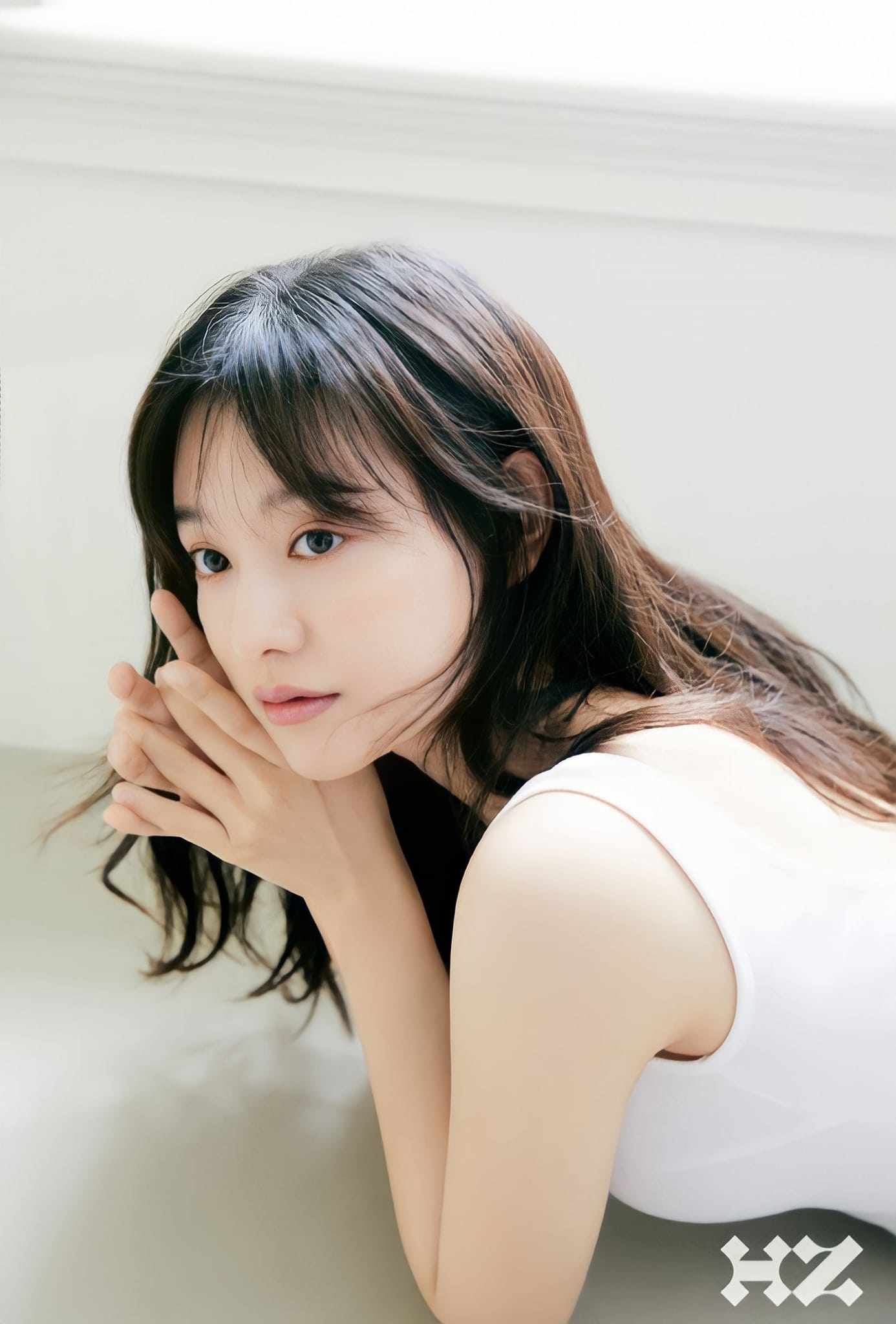 Nữ tài phiệt xinh đẹp trên phim Hàn uống nước bắp cải luộc để da căng bóng, mịn màng - 5