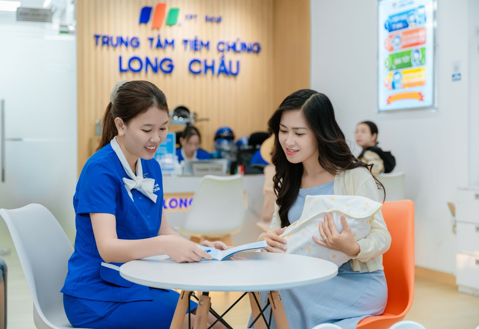 Vắc xin viêm não mô cầu BC sắp có hàng trở lại tại Tiêm chủng Long Châu.