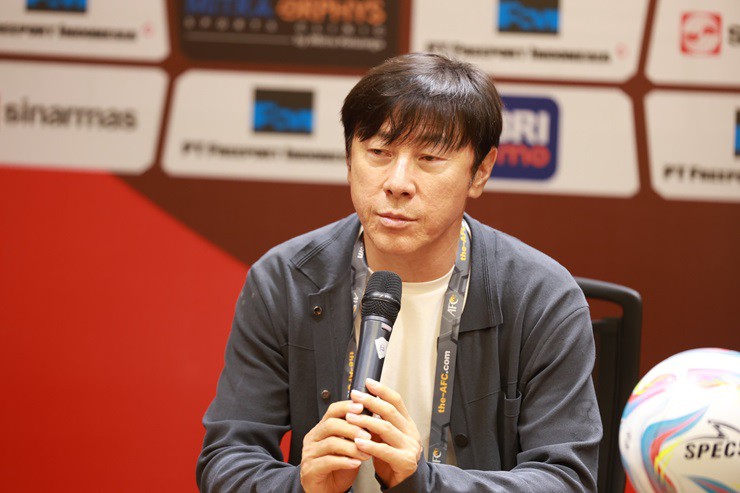 HLV Shin Tae Yong trả lời họp báo sau trận Indonesia thắng ĐT Việt Nam