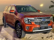 Tin tức ô tô - Cận cảnh Ford Everest Platinum vừa ra mắt tại Việt Nam