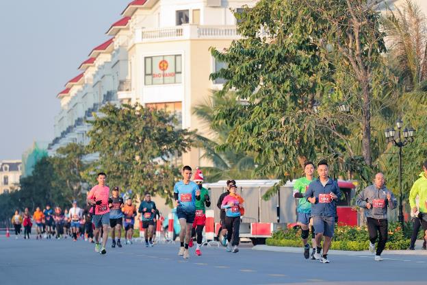 Trải nghiệm những cung đường chạy tuyệt đẹp tại Grand World.