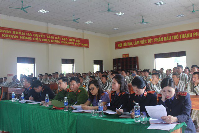 Đại diện các cơ quan chức năng tại phiên xét xử