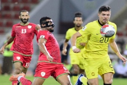 Bóng đá - Video bóng đá Oman - Malaysia: Thất bại đầu tiên, cục diện khó lường (Vòng loại World Cup)