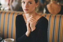 Làm đẹp - 2 món ăn gây béo bụng nên tránh ăn trong bữa tối