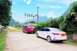 Kinh doanh - Từ chiều tới đêm lô đất tăng giá 200 triệu đồng, người mua chán nản “quay xe”