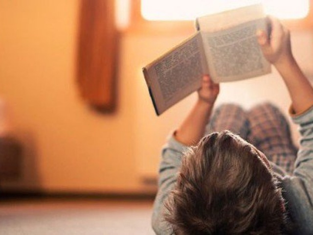 Học cách người Do Thái nuôi dưỡng thói quen đọc sách cho con