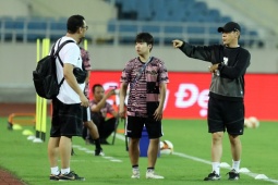 Bóng đá - SAO ném biên Indonesia vắng mặt, Shin Tae Yong tung hỏa mù buổi tập ở sân Mỹ Đình?