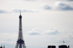 Thế giới - Pháp nâng cảnh báo khủng bố lên mức cao nhất