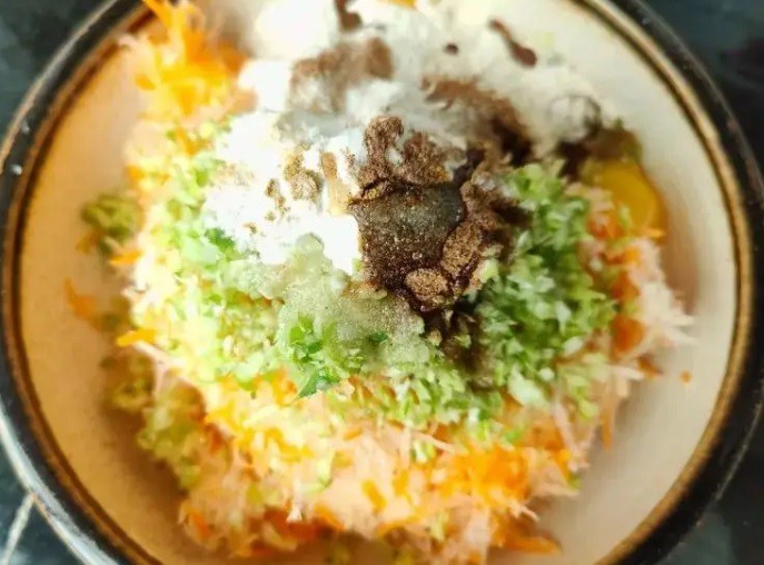 Lạ miệng với món củ cải viên chiên giòn tan - 2