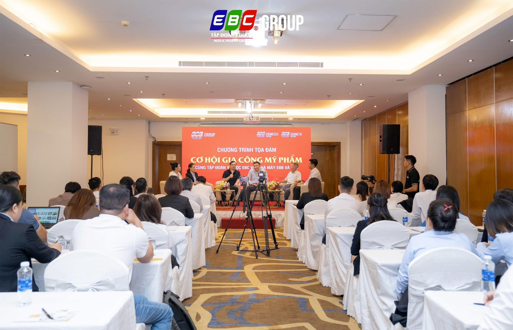 Mỗi đại diện công ty đều mang theo một tinh thần học hỏi và mong muốn chia sẻ kiến thức