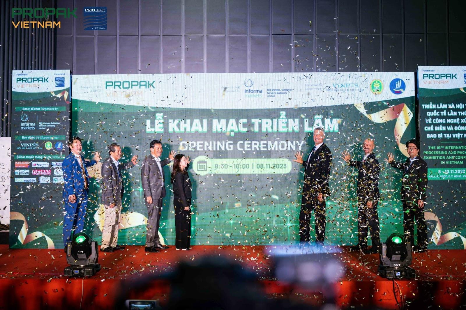 Triển lãm ProPak Vietnam 2024 dự kiến quy tụ hơn 450+ đơn vị triển lãm đến từ hơn 30 quốc gia và vùng lãnh thổ, với tổng diện tích trưng bày lên đến 15.000 m2