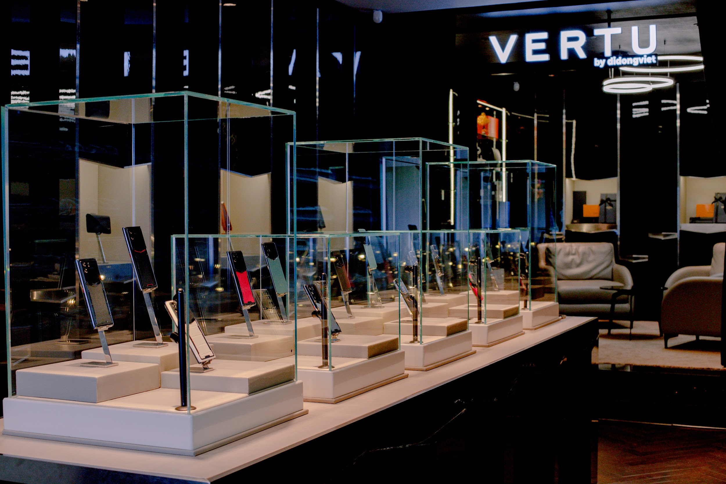 Showroom đẳng cấp hàng đầu TP. HCM của Vertu Việt Nam chính hãng sắp ra mắt - 2