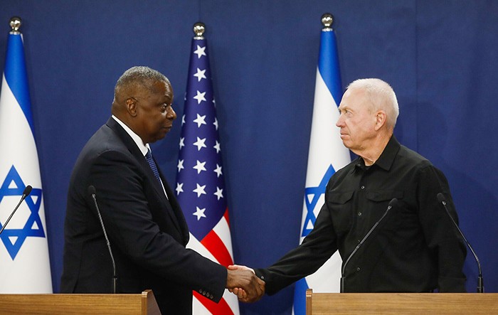 Bộ trưởng Quốc phòng Mỹ Lloyd Austin và người đồng cấp Israel Yoav Gallant tại một cuộc gặp năm 2023.