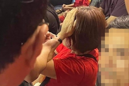 Nữ CĐV bị đánh chảy máu mặt trên sân Mỹ Đình, công an vào cuộc điều tra