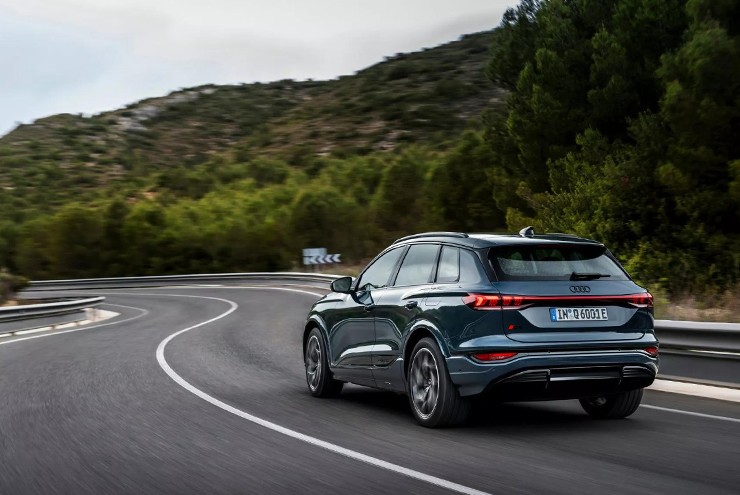 Audi Q6 e-Tron ra mắt toàn cầu với kiểu dáng hoàn toàn mới - 7
