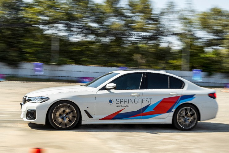 Trải nghiệm dàn xế khủng BMW tại sự kiện SpringFest lần đầu được tổ chức - 4