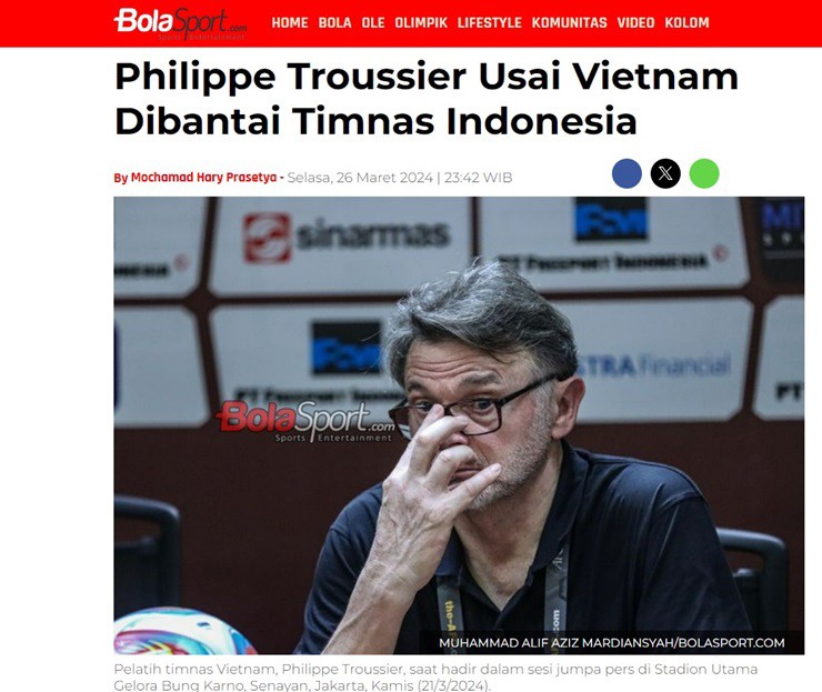 Tờ Bola Sport của Indonesia đưa tin về việc ĐT Việt Nam chia tay HLV Troussier
