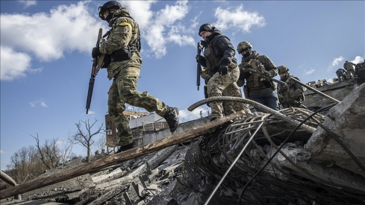Ukraine rút một số đơn vị quân đội khỏi tiền tuyến để phục hồi khả năng chiến đấu. Ảnh: Anadolu