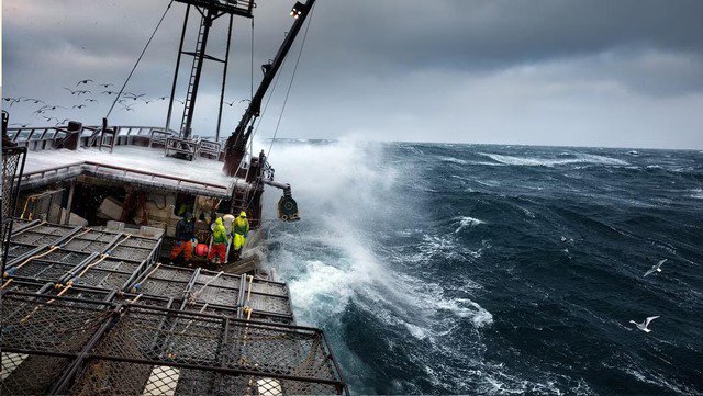 Một tàu đánh bắt hải sản trên biển Bering, một trong các khu vực được đề cập tại dự án "Thềm lục địa mở rộng" của Mỹ - Ảnh: NATIONAL GEOGRAPHIC