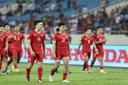 Bóng đá - HLV Troussier để lại hậu quả: ĐT Việt Nam nguy cơ rơi bảng &quot;tử thần&quot; Asian Cup