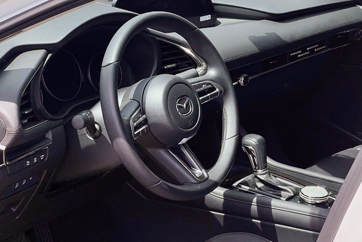 Đánh giá Mazda 3: Thiết kế đậm chất Nhật, giá từ 579 triệu đồng - 8