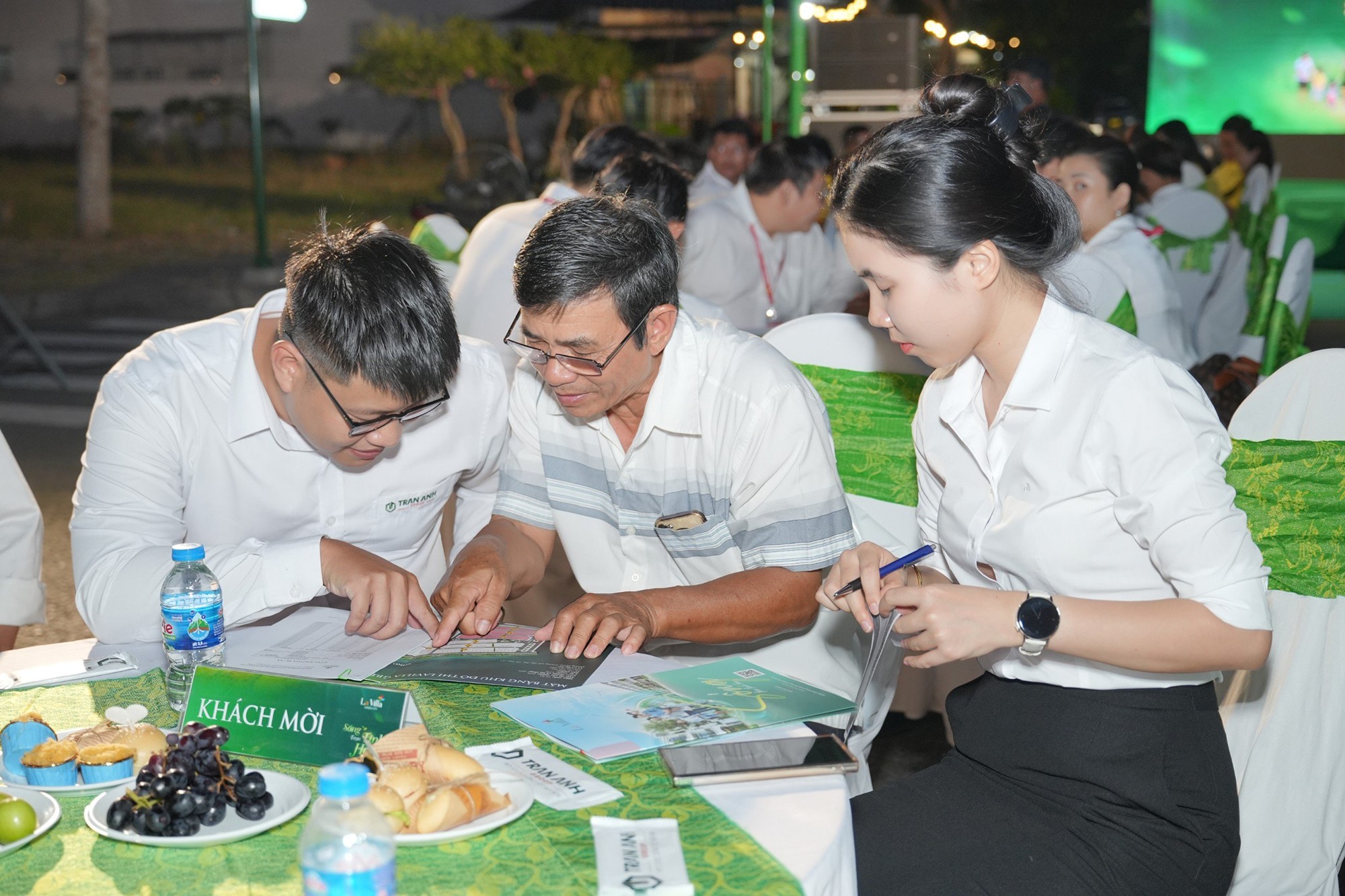 Nhà phố ven sông La Villa được nhiều nhà đầu tư săn đón