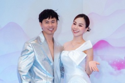 Nhạc - Dương Cầm nghẹn lại bật khóc, nhiều đêm thức trắng lo cho album mới của Hồng Duyên